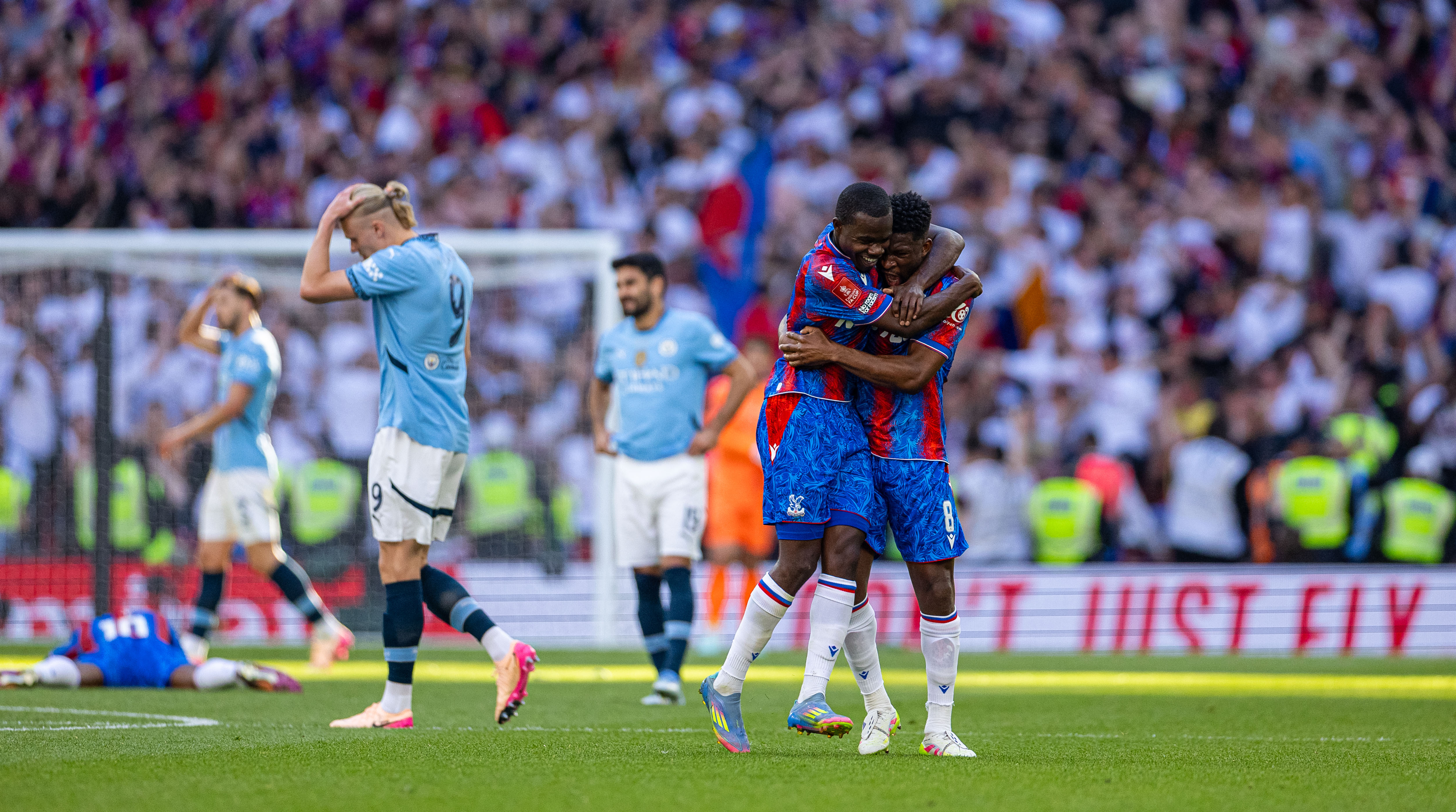 关于英格兰蓄势待发,或将夺得大赛冠军的信息 关于英格兰蓄势待发,或将夺得大赛冠军的信息