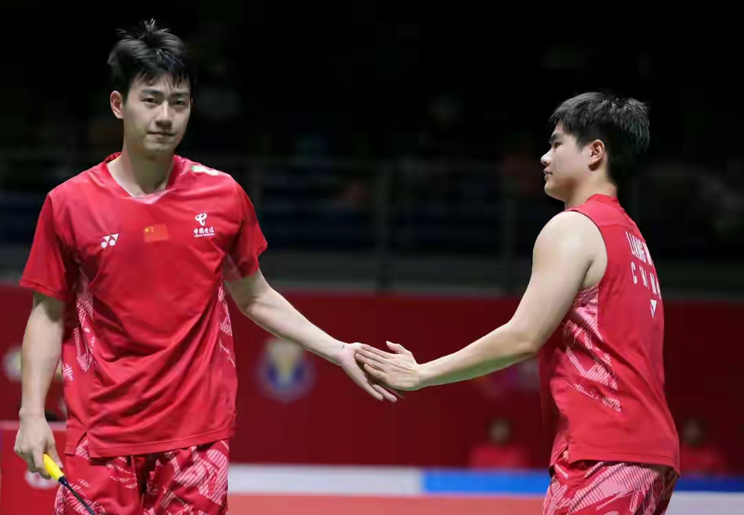 印尼羽毛球队轻取泰国羽毛球队，林丹送出助攻的简单介绍