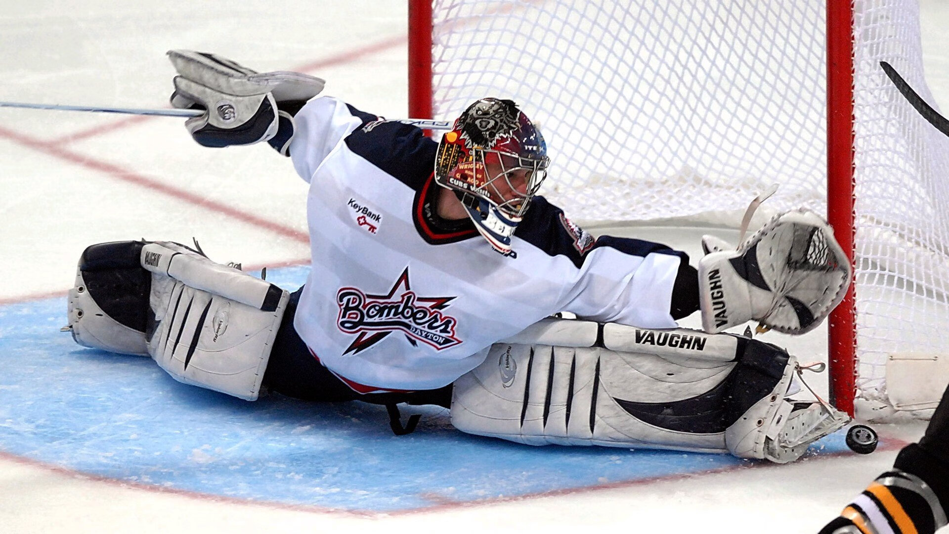 布伦森关键先生本色尽显，广东队战术制霸雄鹿启示录