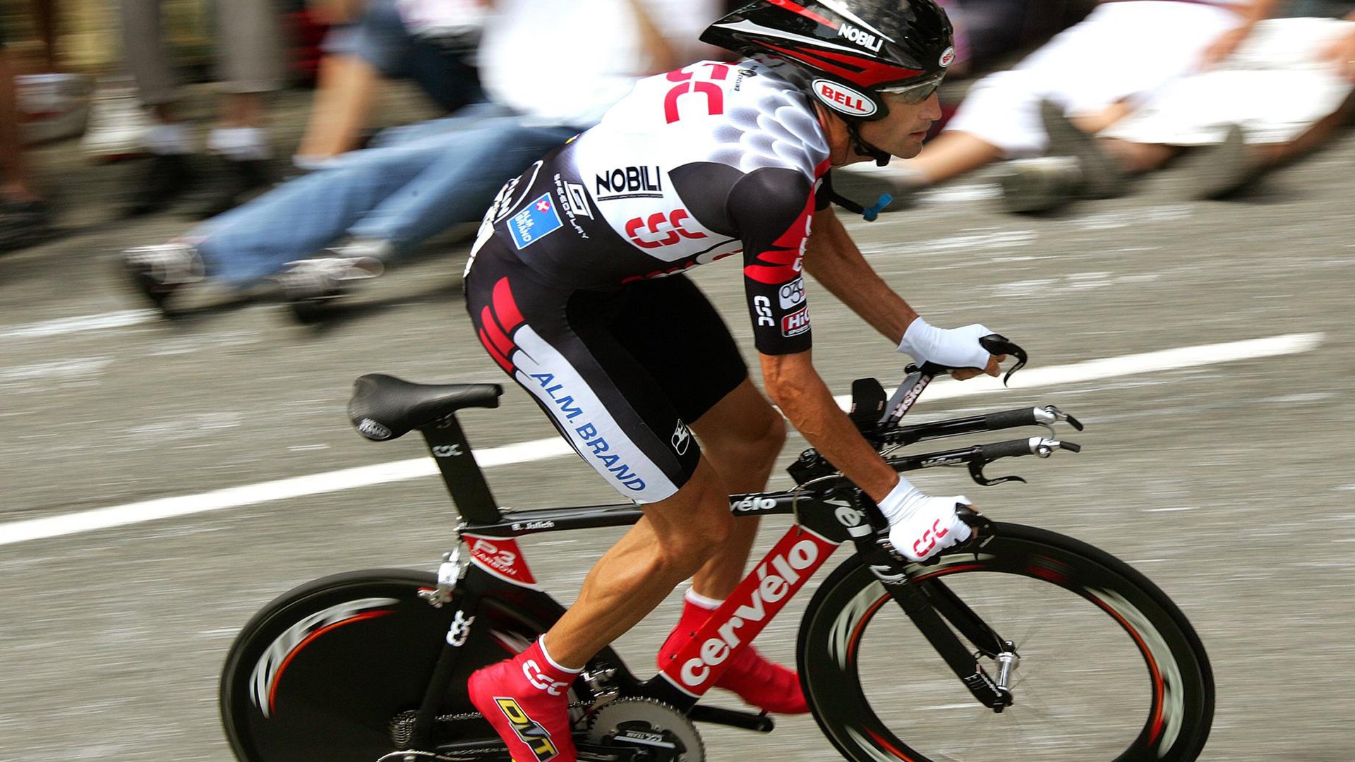 西决生死战焦点战，雷恩火力全开，中国男篮需破局重生